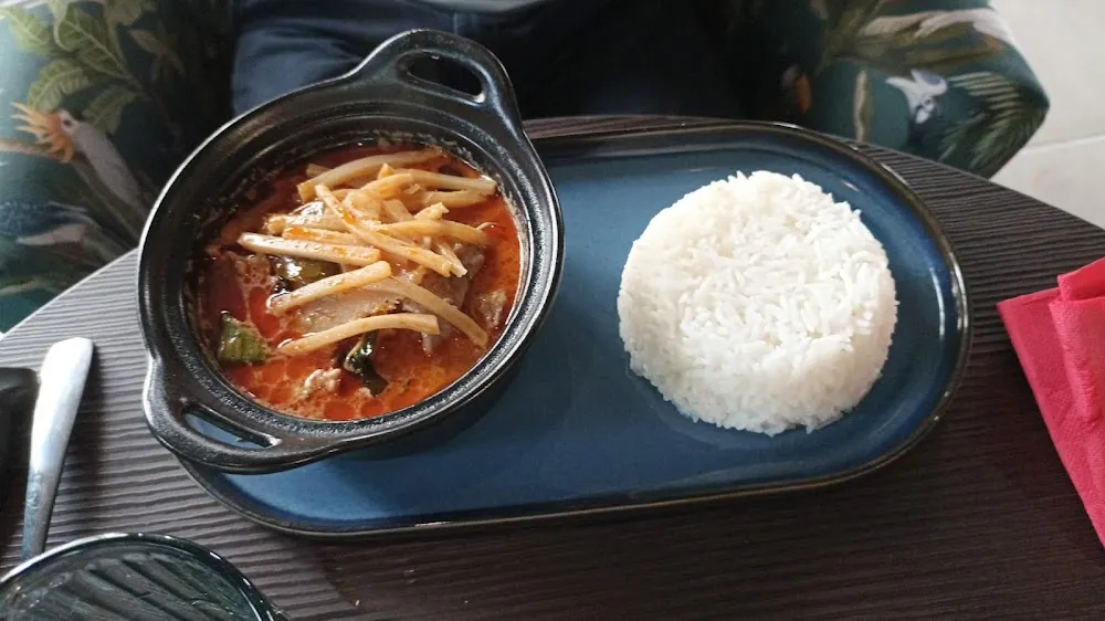 Bœuf Au Curry Rouge